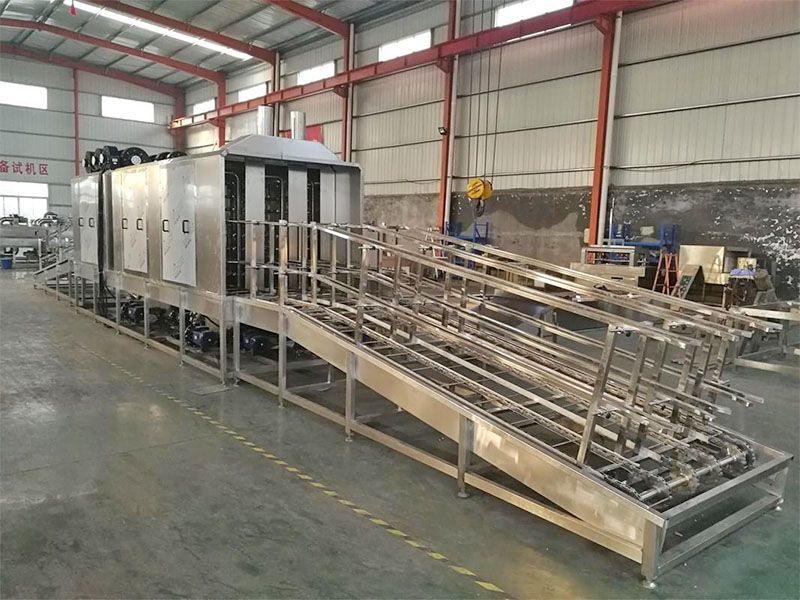 立式多通道托盤清洗消毒風(fēng)干機(jī)