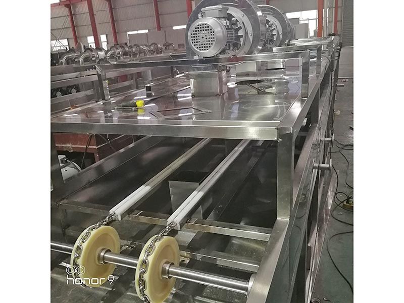 烤盤清洗消毒烘干機(jī)(高分子導(dǎo)軌輸送系統(tǒng))