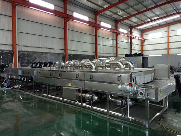 吸塑盒清洗烘干機(jī)